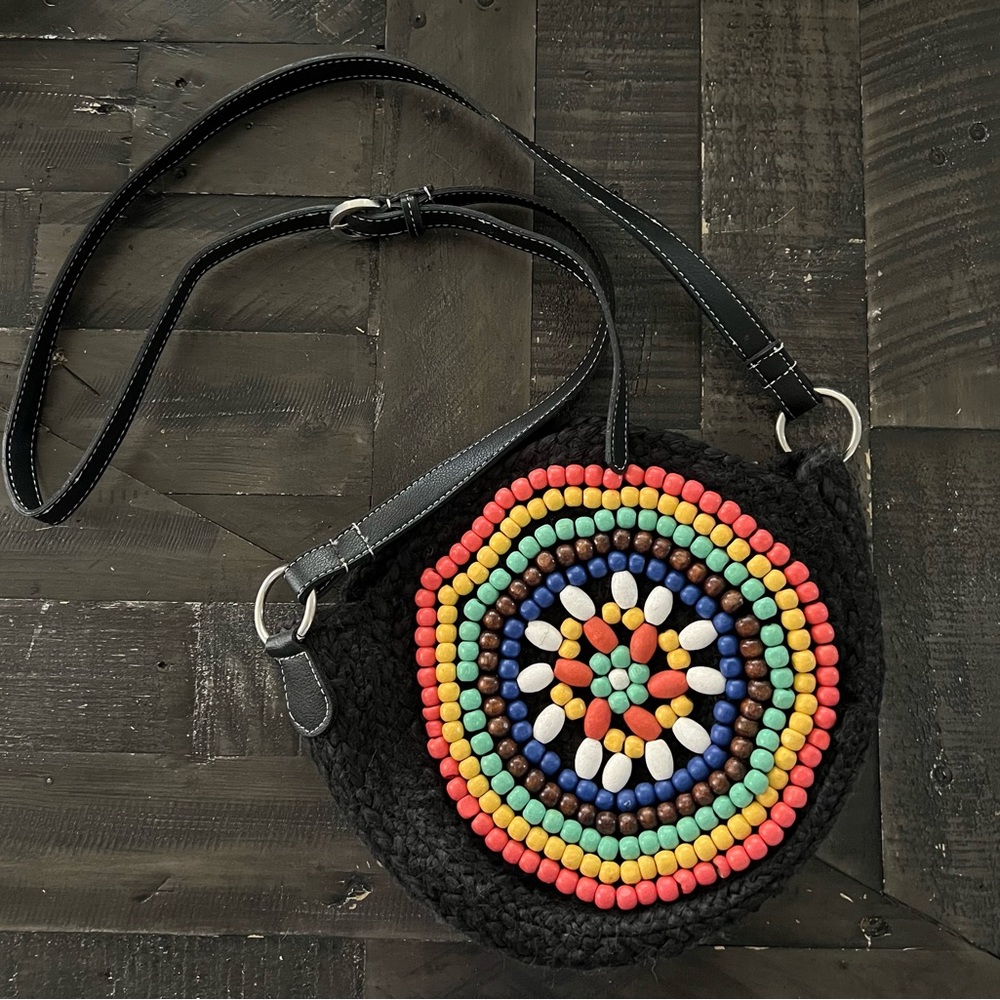LULU Crossbody .